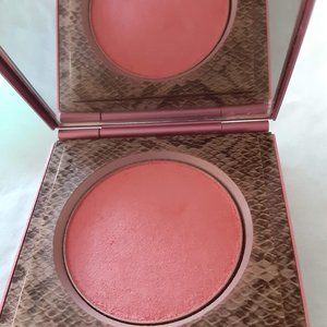 Mally Blush in Pink Glow